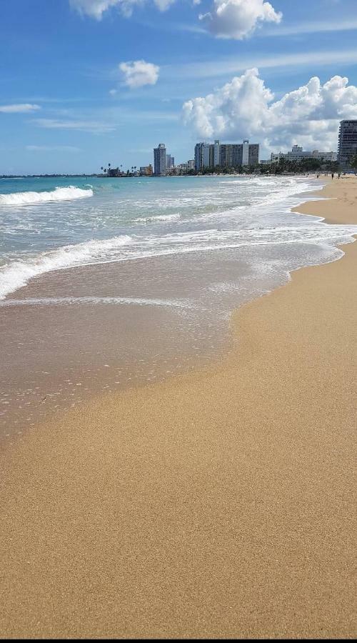Beach Front Apt Isla Verde 3 Lejlighed San Juan Eksteriør billede