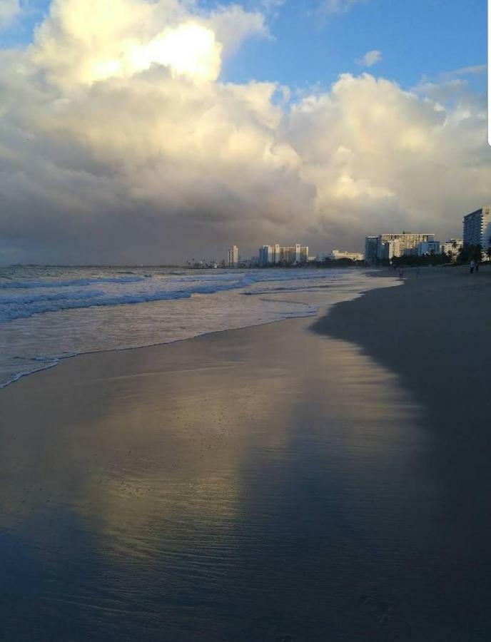 Beach Front Apt Isla Verde 3 Lejlighed San Juan Eksteriør billede
